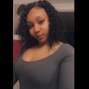 Meet your Posher, Brianna